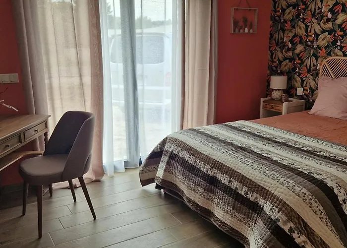 Casa Julia 빌라노바 데 세르베이라